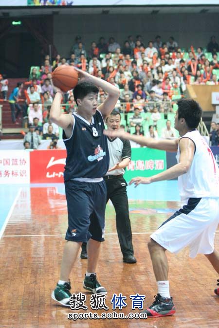 强相关的两 强相关的两